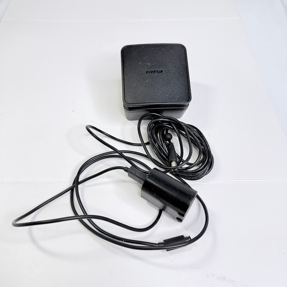 Bose Switching Power Supply 95PS-030-CD-1 20V 1.5A AC Adapter 306386-101